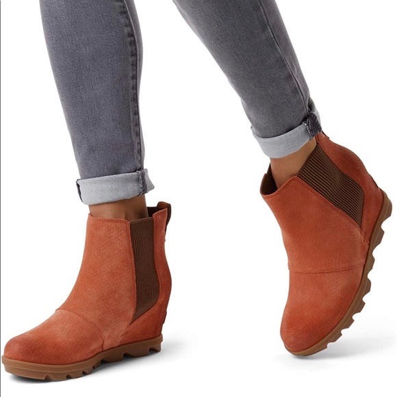 LIKE NEW Sorel Joan of Arctic Chelsea II Wedge Bootie - Picture 6 of 7